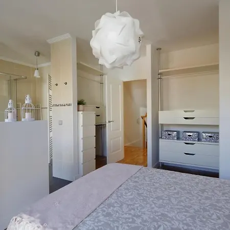 Apartment Esperanza - Adosado En - Wifi Y 2 Plazas De Garaje - Vv-2631-as *