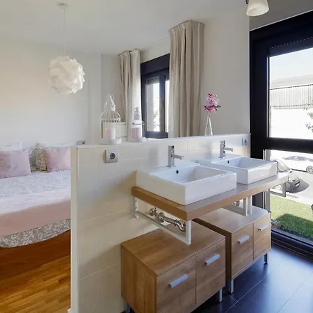 Appartement Esperanza - Adosado En - Wifi Y 2 Plazas De Garaje - Vv-2631-as Gijón